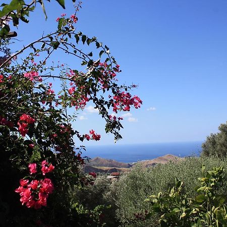 Bed and Breakfast Rocca Del Vento San Pantaleone Екстер'єр фото