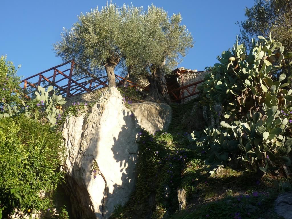 Bed and Breakfast Rocca Del Vento San Pantaleone Екстер'єр фото