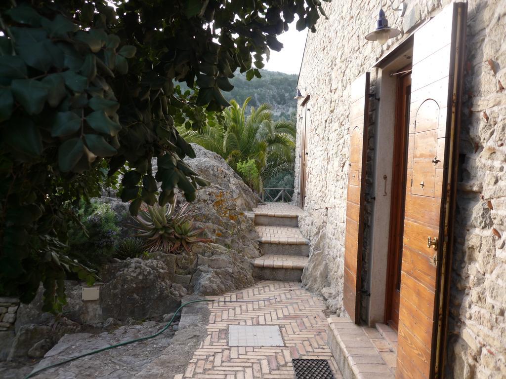 Bed and Breakfast Rocca Del Vento San Pantaleone Номер фото