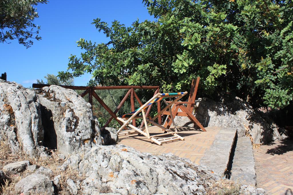 Bed and Breakfast Rocca Del Vento San Pantaleone Екстер'єр фото